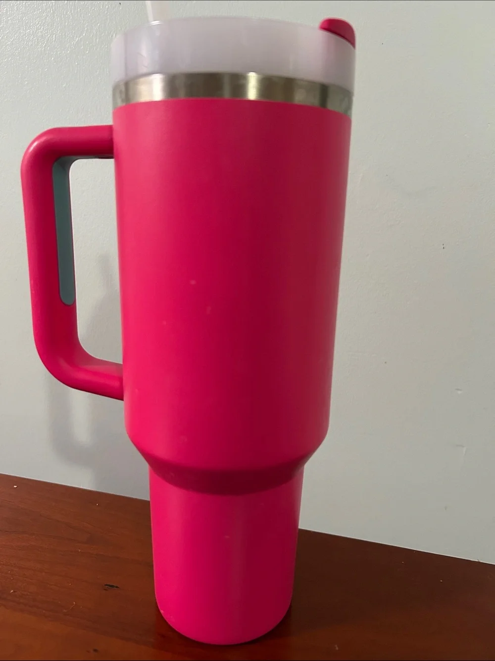 Stanley Hot Pink Travel Mug with Handle and Straw - Picture 2 of 6